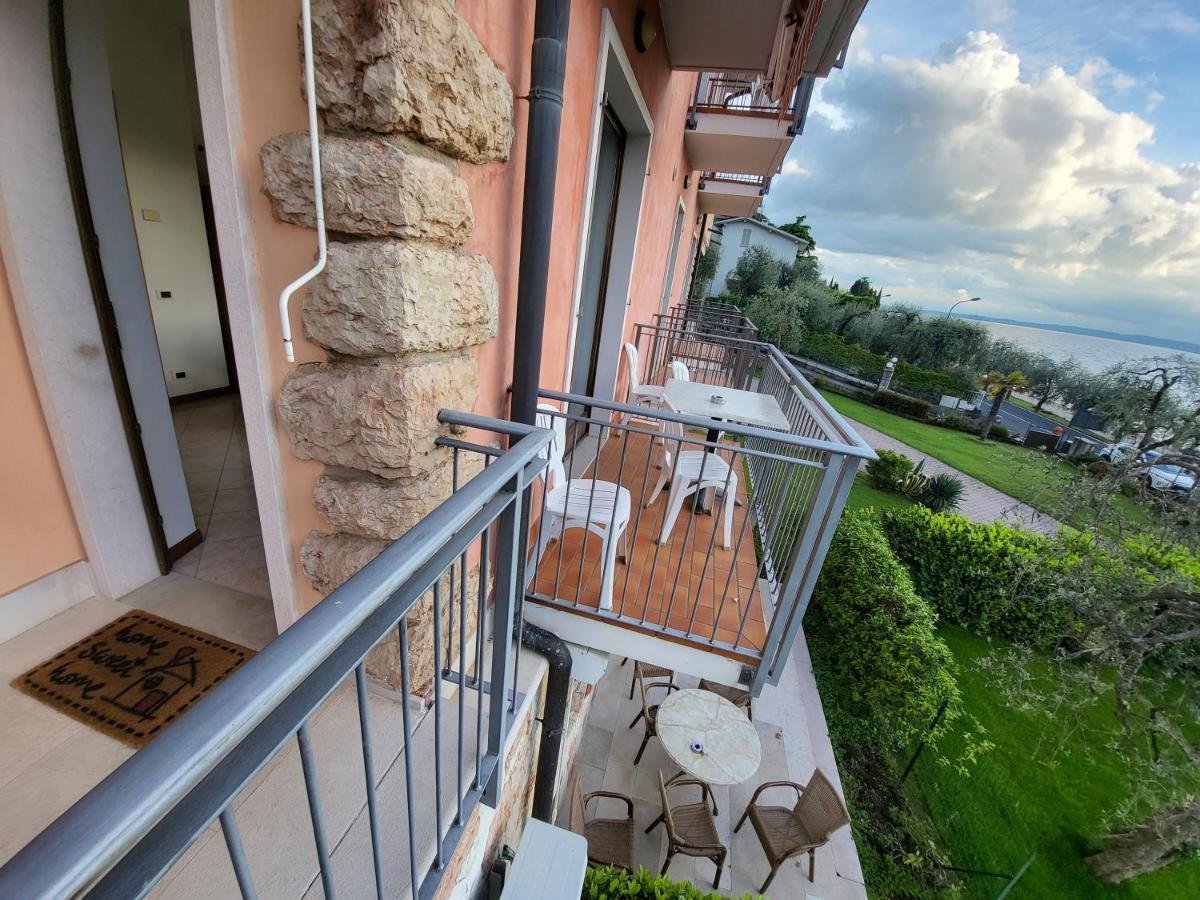 Residence Villa Margherita Brenzone sul Garda Exterior photo